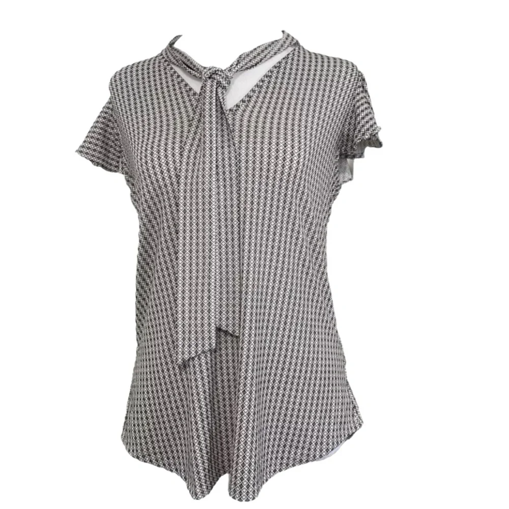 Adrianna Papell Tie Neck Blouse S Black Cream Geometric Flutter Sleeve NWT - Picture 4 of 14